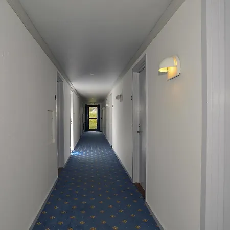 Hotel Strandhotellet Vederso 3*