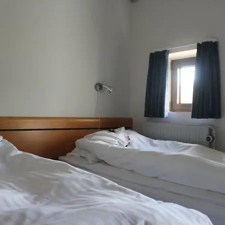 Strandhotellet Vederso 乌尔夫堡